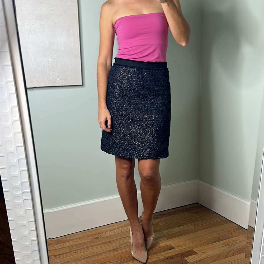 NWT Ann Taylor navy, pink, black  tweed A lined skirt w gold threading size 0P